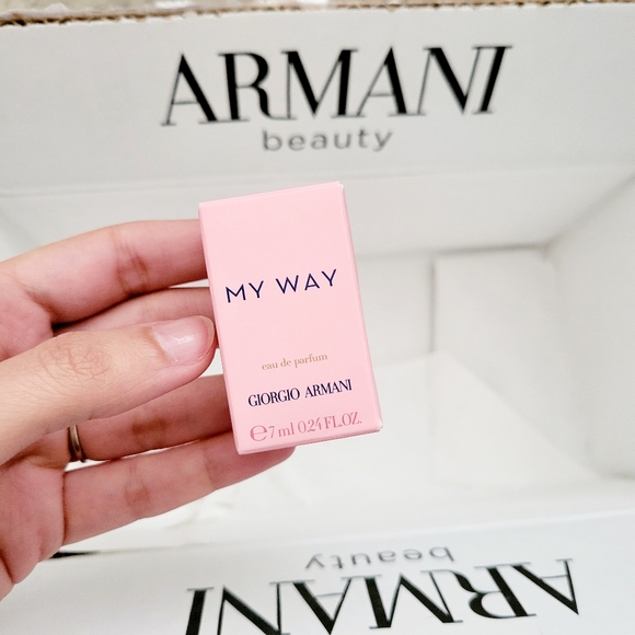 Giorgio Armani My Way EDP 7ml Travel Size - Picture 2 of 4